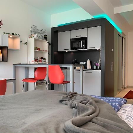Апартаменти Exklusive WohlfüHloase By Rabe - Parkplatz & Free Netflix & Coffee-Bar Карлсруе Екстер'єр фото
