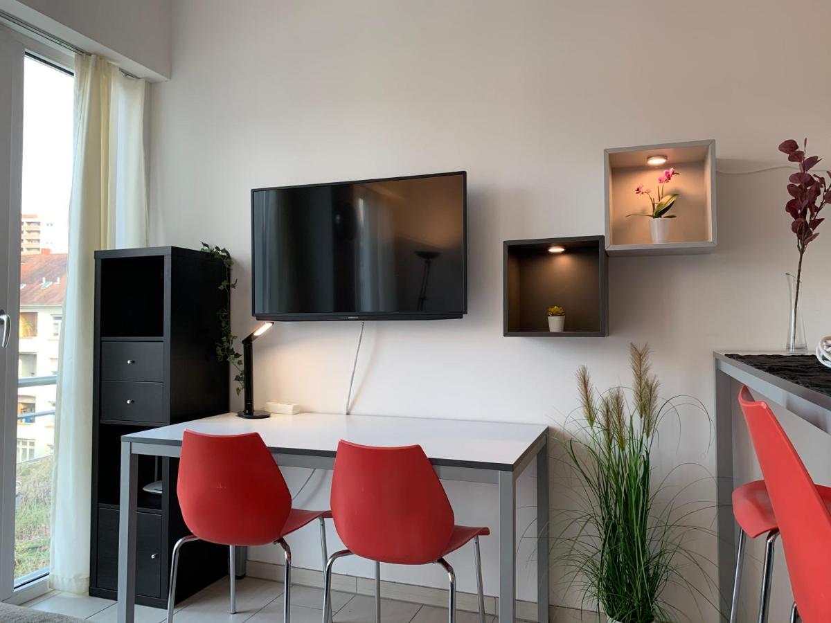 Апартаменти Exklusive WohlfüHloase By Rabe - Parkplatz & Free Netflix & Coffee-Bar Карлсруе Екстер'єр фото